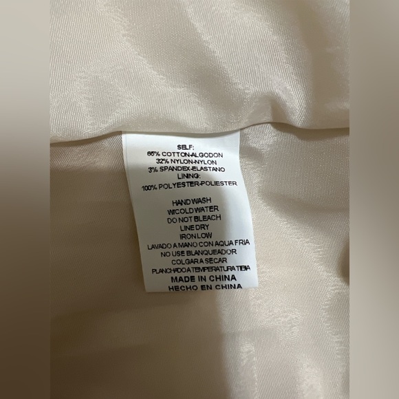 Balloon Sleeve Midi Dress, with side pockets and double layer. - Picture 9 of 9